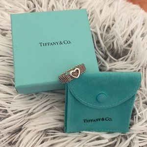 Tiffany & Co Mesh Heart Ring Size 6 RETIRED LINE